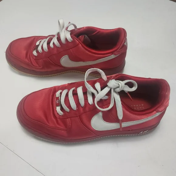 NIKE AF1 Air Force 1 Vintage Women's Sneakers Size Valentines Red Satin
